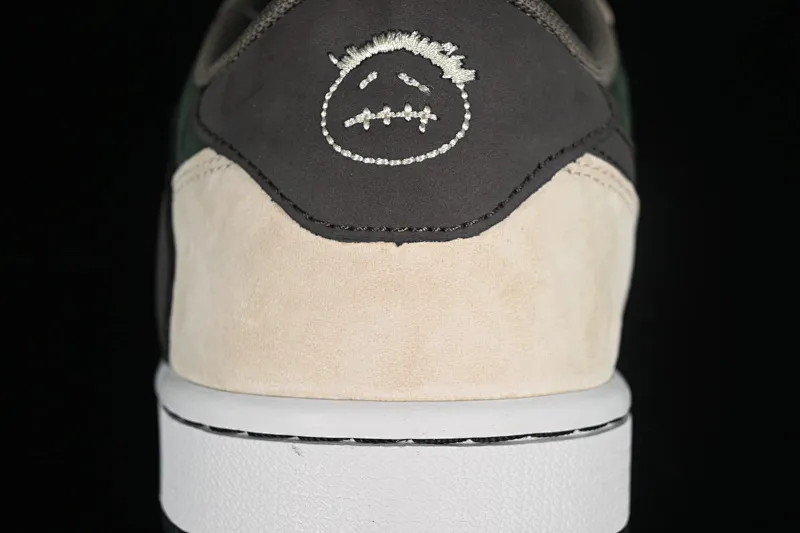 All Categories Air Jordan Jordan Series Basketball Shoes Air Jordan 1 Low Travis Scott x Air Jordan 1 Low OG AJ1 Joe 1 Reversed Overhook Joint Style Casual Sports Basketball Shoes DM7866-817